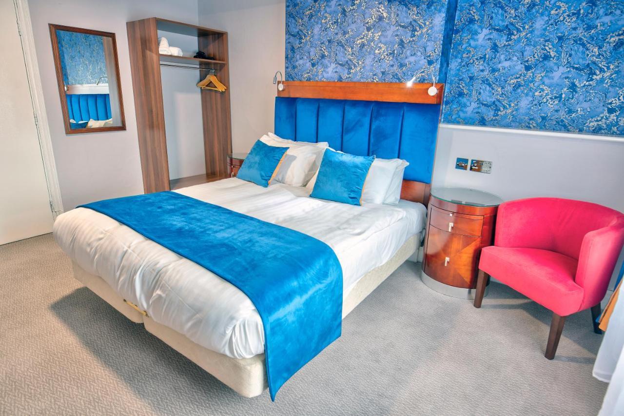 The Bridge Hotel Thrapston  Kültér fotó