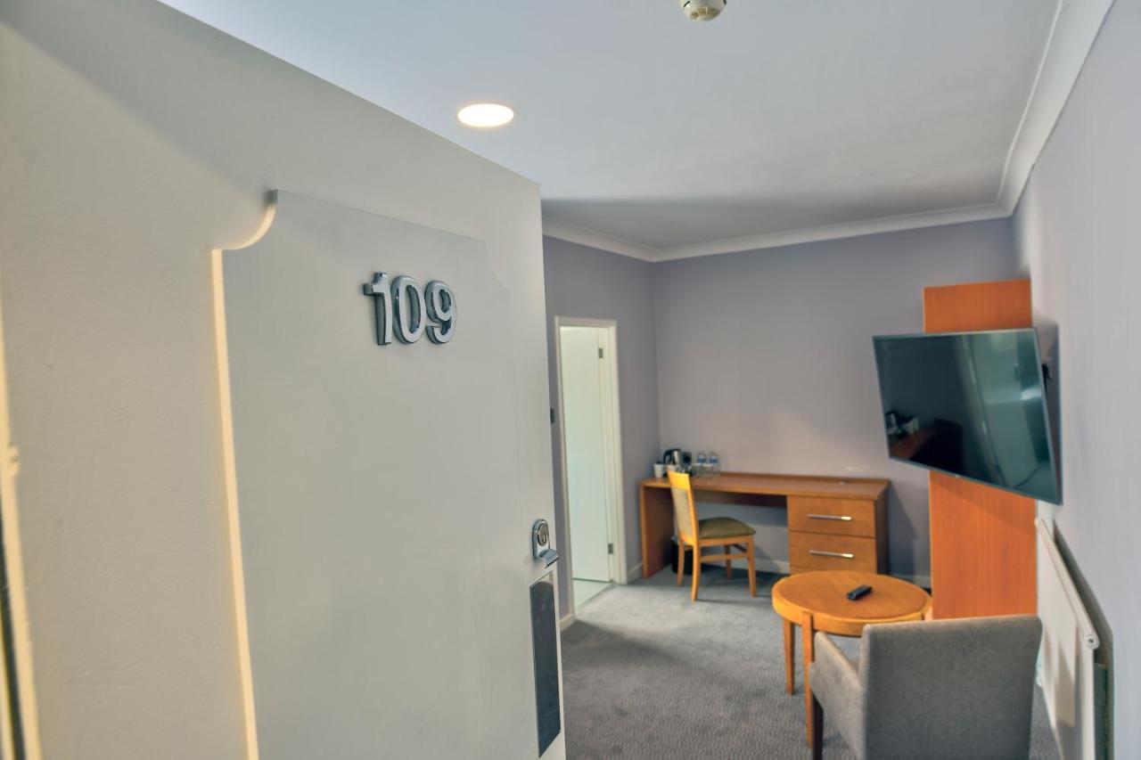 The Bridge Hotel Thrapston  Kültér fotó