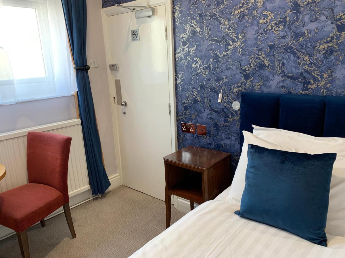 The Bridge Hotel Thrapston  Kültér fotó