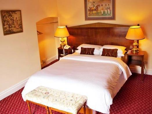 The Bridge Hotel Thrapston  Kültér fotó