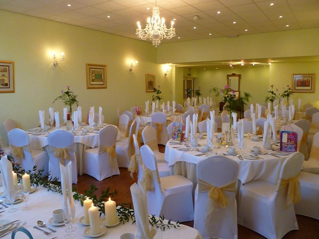 The Bridge Hotel Thrapston  Kültér fotó