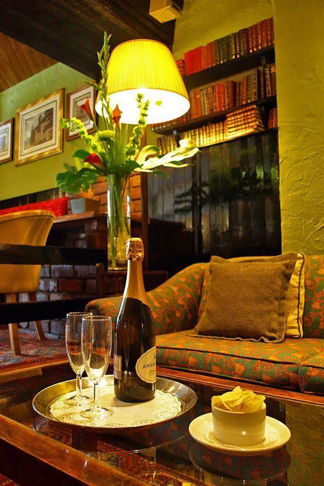 The Bridge Hotel Thrapston  Kültér fotó